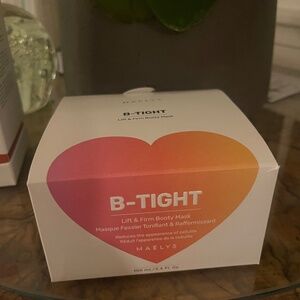 Maelys B Tight Booty Mask